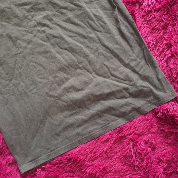 WFM Whole Kids Foundation olive green t-shirt - Picture 6 of 8